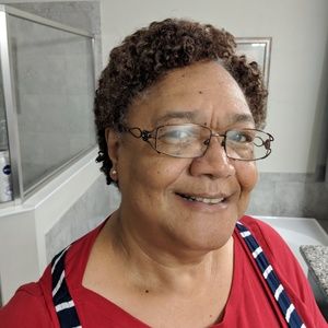 Meet your Posher, Inetta